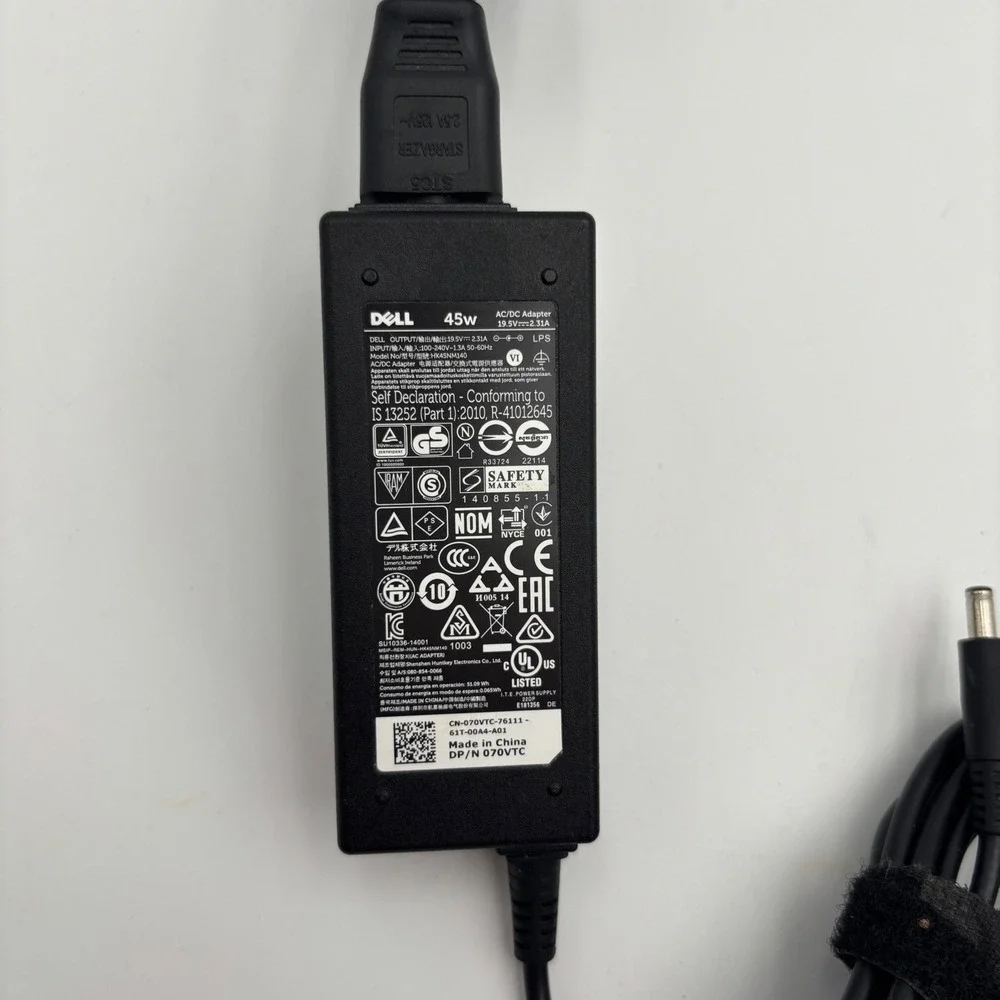 Dell AC Adapter Laptop Charger 45W Black Excellent 19.5V 2.31A HK45NM140 070VTC